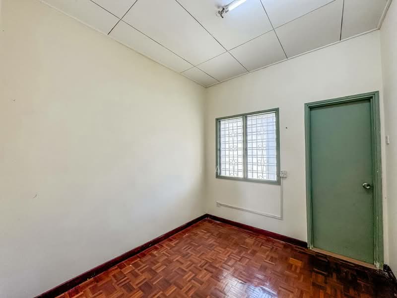 For Sale - Bandar Tasik Kesuma