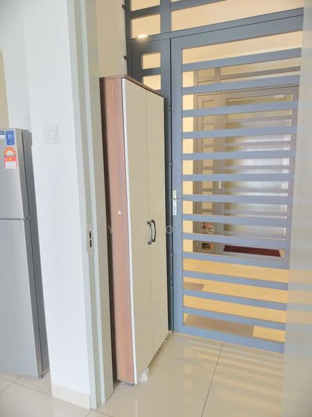 Service Residence for Rent at B11 Parkland Residence - JY Wong - Entrance - PropertyGuru.com.my