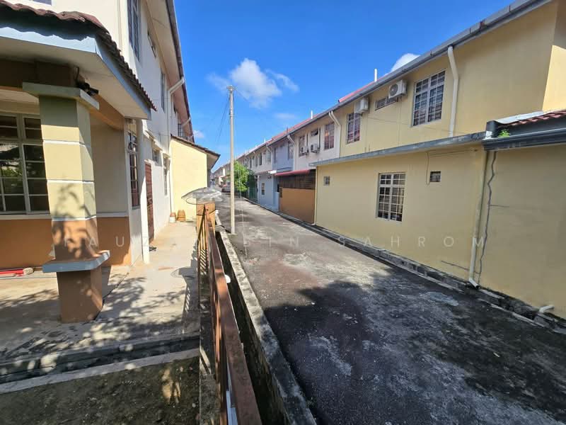 2-storey Terraced House for Sale in Desa Jati (Nilai) - Fauzan bin Sahrom - PropertyGuru.com.my