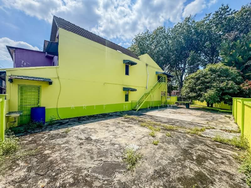 2-storey Terraced House for Sale in Seksyen 19 (Shah Alam) - Arif Halim Halim - PropertyGuru.com.my