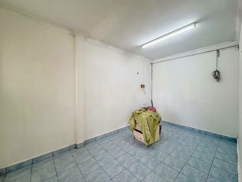 2-storey Terraced House for Sale in Seksyen 19 (Shah Alam) - Arif Halim Halim - PropertyGuru.com.my