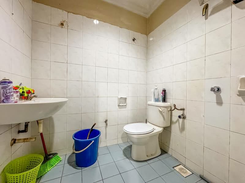 For Sale - Ukay Perdana