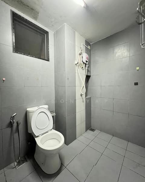 Servis Apartment untuk Disewa di Astetica Residences - Jason Yap - Bathroom - PropertyGuru.com.my