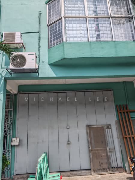 Kilang untuk Dijual di Pusat Perindustrian Sungai Chua (Kajang) - Michael Lee - Exterior - PropertyGuru.com.my