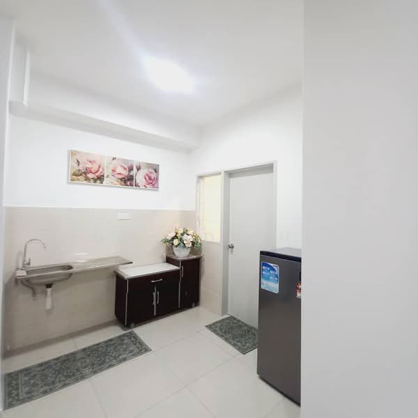 Service Residence for Rent at Sensory Residence @ Southville City - Edmand Chia - Kitchen - PropertyGuru.com.my
