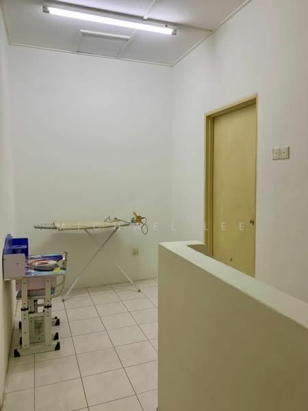 2-storey Terraced House for Sale in Taman Sinaran (Balakong) - Michael Lee - Interior - PropertyGuru.com.my