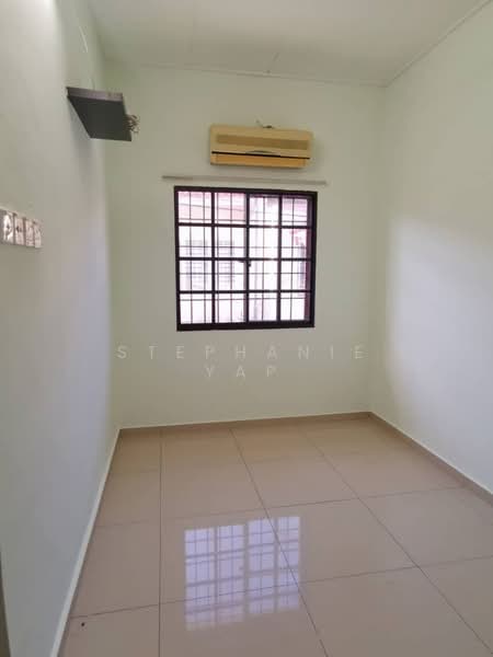2-storey Terraced House for Sale in Taman Pendamar Indah 2 (Klang) - Stephanie Yap - Interior - PropertyGuru.com.my