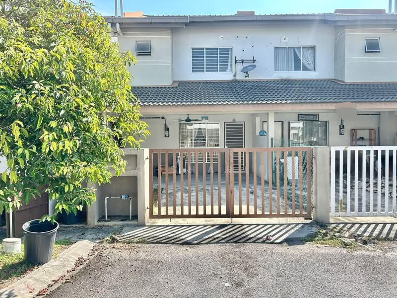 2-storey Terraced House for Sale in Taman Desiran Bayu (Puchong) - Syafiq Sharifudin - PropertyGuru.com.my