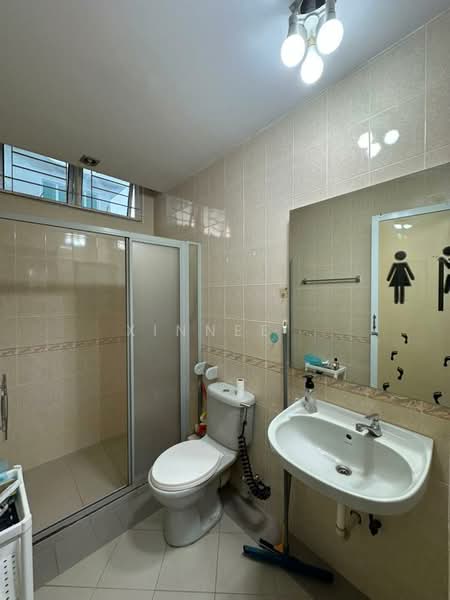 Bungalow for Sale in Minden Heights (Gelugor) - Xinnee . - Bathroom - PropertyGuru.com.my