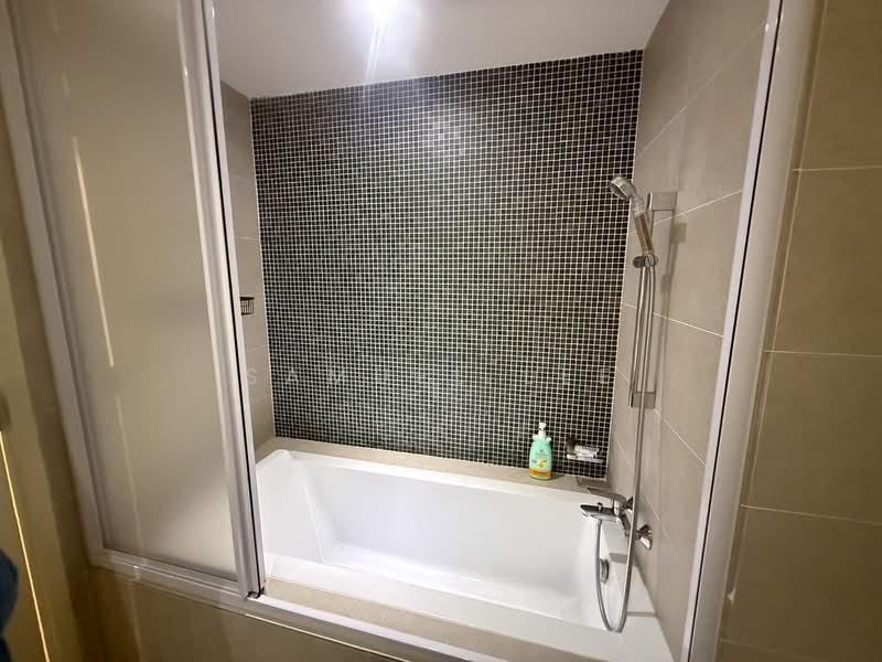 Servis Apartment untuk Disewa di Ooak Serviced Apartments @ Kiara 163 - Samuel Lee - Bathroom - PropertyGuru.com.my