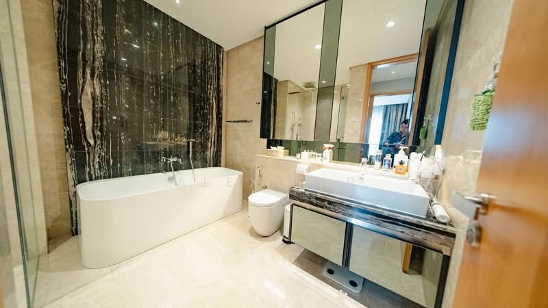 Servis Apartment untuk Disewa di Damansara City Residency (DC Residensi) - Alex Yap - Bathroom - PropertyGuru.com.my