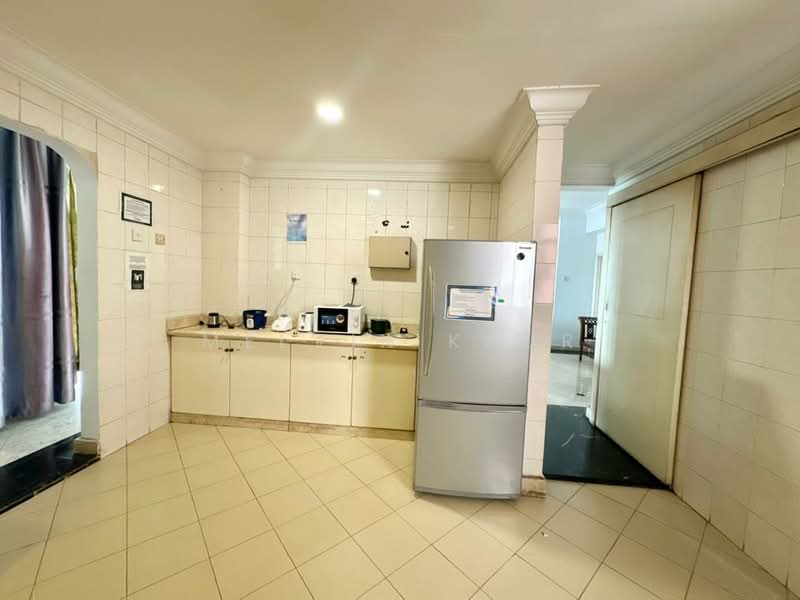 Kondominium untuk Dijual di Bistari Condominium - Melvin Kaur - Kitchen - PropertyGuru.com.my