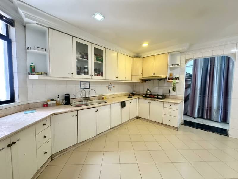 Kondominium untuk Dijual di Bistari Condominium - Melvin Kaur - Kitchen - PropertyGuru.com.my