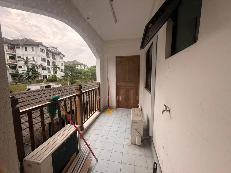 Pangsapuri untuk Disewa di Cyber Heights Villa - Darren Lim - Balcony - PropertyGuru.com.my