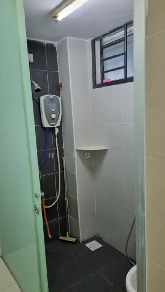 2-storey Terraced House for Rent in Johor Bahru (Johor) - Heng . - Bathroom - PropertyGuru.com.my
