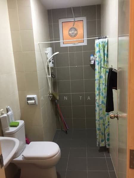 Kondominium untuk Disewa di One Imperial - Gavin Tan - Bathroom - PropertyGuru.com.my