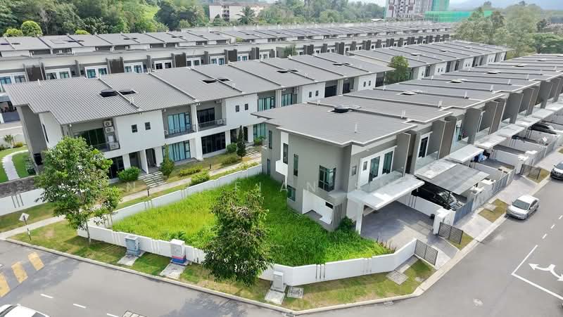 Rumah Teres untuk Dijual di Kajang (Selangor) - Norafian SMH - Exterior - PropertyGuru.com.my