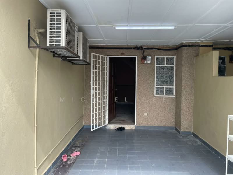 2-storey Terraced House for Sale in Saujana Impian (Kajang) - Michael Lee - Entrance - PropertyGuru.com.my