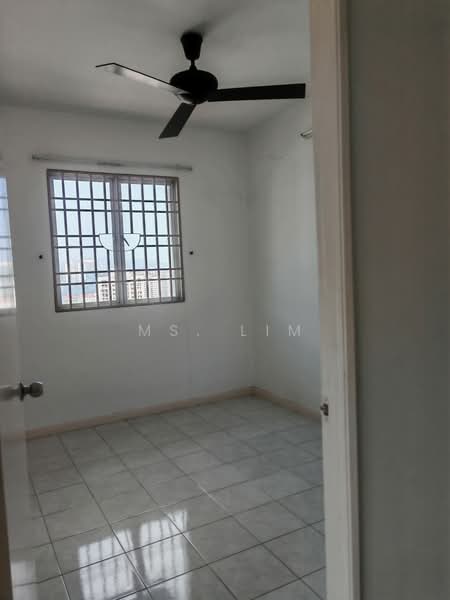 Pangsapuri untuk Disewa di Relau Vista Apartment - Ms. Lim - Interior - PropertyGuru.com.my