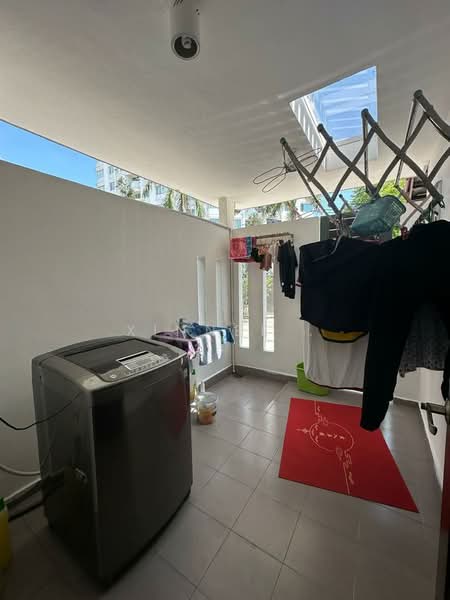 Rumah Banglo untuk Dijual di Minden Heights (Gelugor) - Xinnee . - Balcony - PropertyGuru.com.my