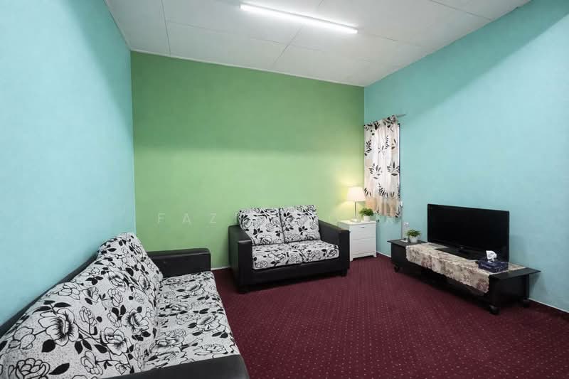 2-storey Terraced House for Sale in Bandar Tasik Puteri (Rawang) - Fazie Noor - Living Room - PropertyGuru.com.my