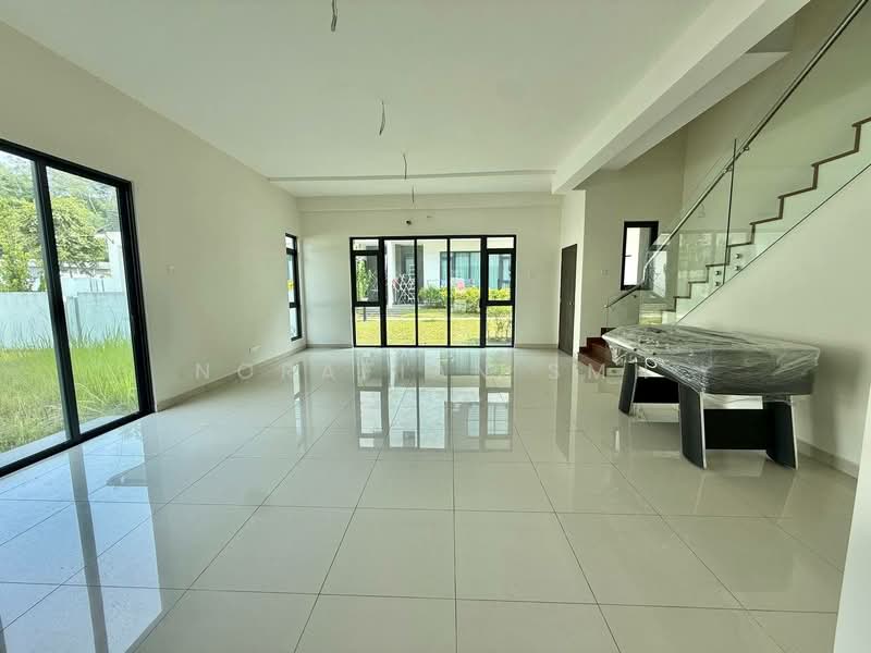 Rumah Teres untuk Dijual di Kajang (Selangor) - Norafian SMH - Living Room - PropertyGuru.com.my