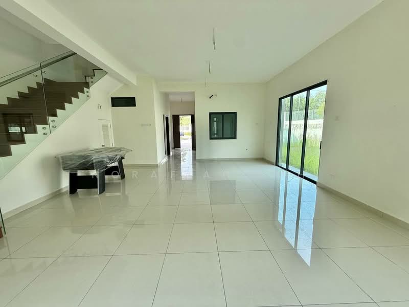 Rumah Teres untuk Dijual di Kajang (Selangor) - Norafian SMH - Living Room - PropertyGuru.com.my