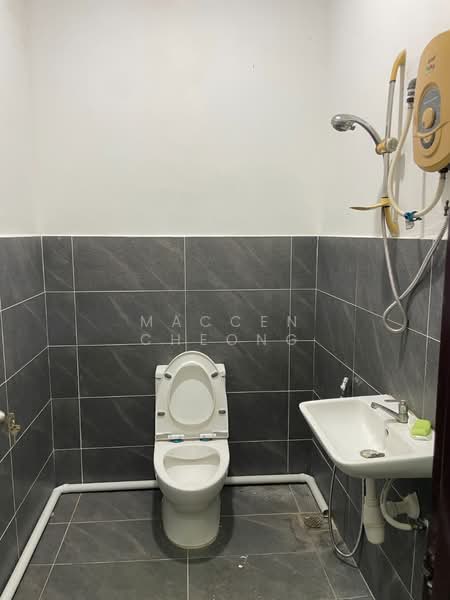 Service Residence for Rent at Cube @ One South - Maccen Cheong - Bathroom - PropertyGuru.com.my