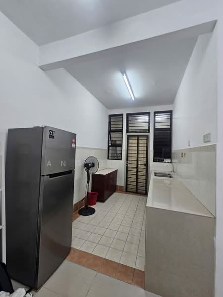 Kondominium untuk Disewa di Pelangi Utama - Angie Siew - Kitchen - PropertyGuru.com.my