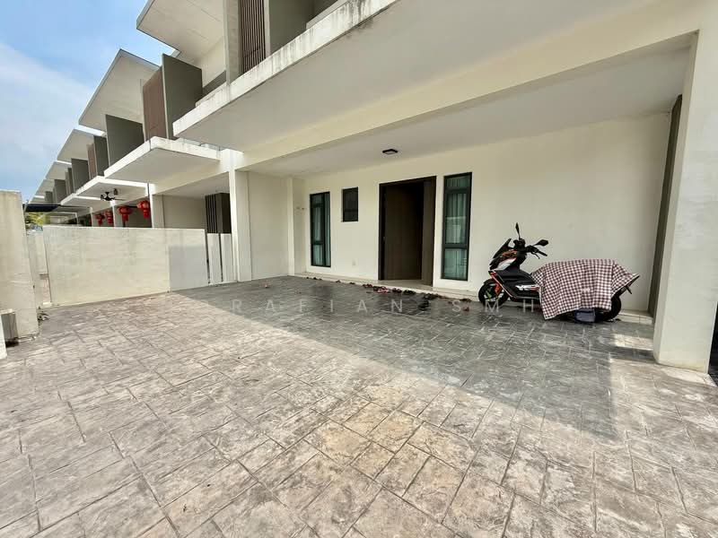 Rumah Teres untuk Dijual di Kajang (Selangor) - Norafian SMH - Exterior - PropertyGuru.com.my