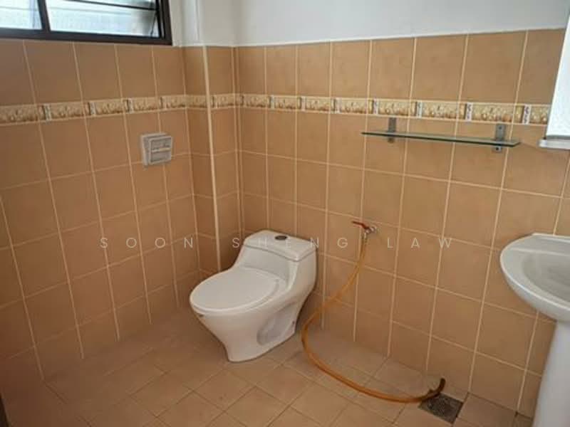 Rumah Teres 2 Tingkat untuk Dijual di Taman Tenaga (Kajang) - Soon Sheng Law - Bathroom - PropertyGuru.com.my