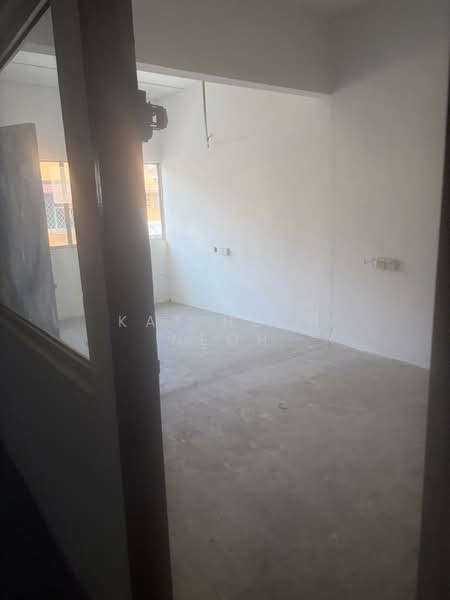 Shop for Sale in Taman Wahyu (Batu Caves) - KAT NEOH - Interior - PropertyGuru.com.my