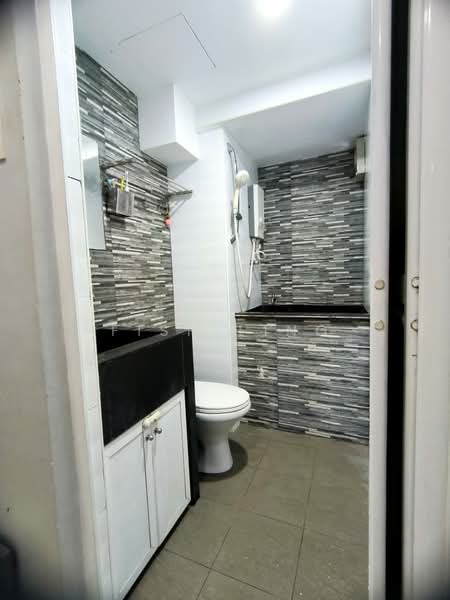 Condominium for Sale at Sea View Tower - Fish Ling - Bathroom - PropertyGuru.com.my