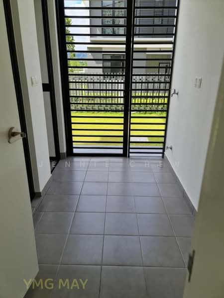 Semi-Detached House for Sale in Setia Alam (Selangor) - Jennie Chew - Exterior - PropertyGuru.com.my
