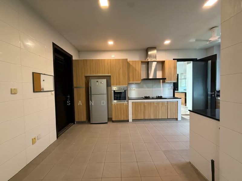 Bungalow for Sale in Taman Duta (Bukit Tunku (Kenny Hills)) - Sandra Lee - Kitchen - PropertyGuru.com.my