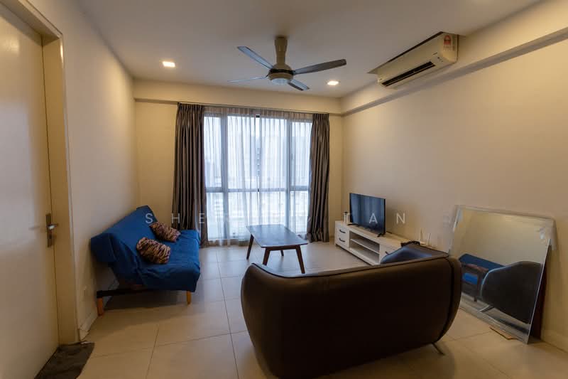 Servis Apartment untuk Disewa di Nova Saujana - Sherley Tan - Living Room - PropertyGuru.com.my