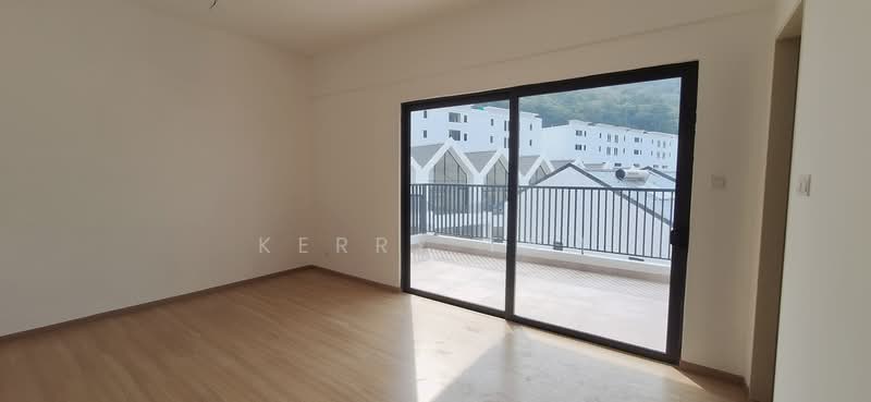 Terraced House for Sale in Damansara Perdana (Selangor) - Kerry Tam - Balcony - PropertyGuru.com.my