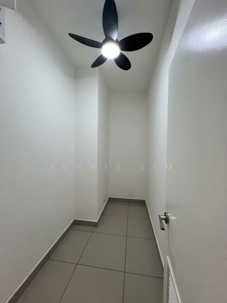 Kondominium untuk Disewa di Bangsar Hill Park - Jennie Lim - Corridor - PropertyGuru.com.my