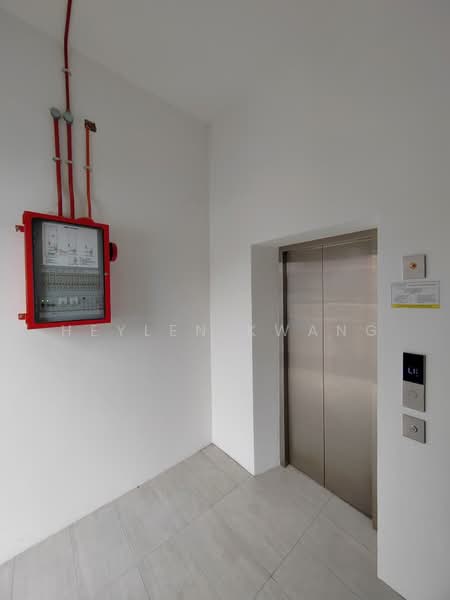 Factory for Sale in Pulau Carey (Selangor) - Heylen Kwang - Corridor - PropertyGuru.com.my