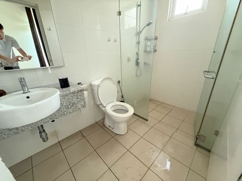 Condominium for Rent at Platino Condominium - Xinnee . - Bathroom - PropertyGuru.com.my