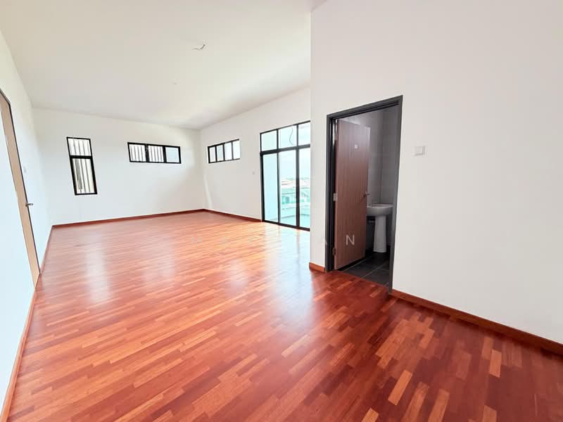 Bungalow for Sale in Kluang (Johor) - May Tan - PropertyGuru.com.my