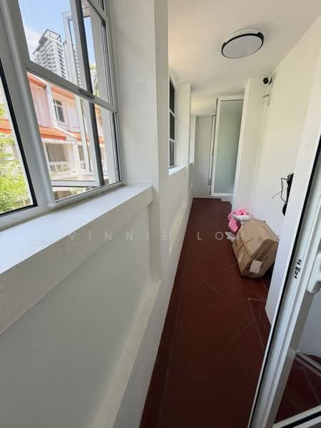 Rumah Teres untuk Dijual di Tanjung Tokong (Penang) - Vinnie Loh - Corridor - PropertyGuru.com.my