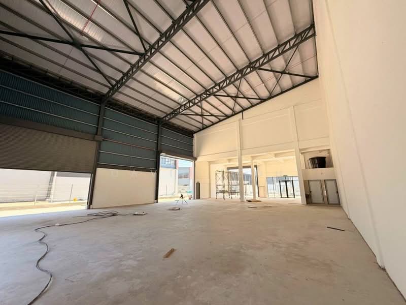 Semi-D Factory for Rent in Taman Perai (Perai) - David Teoh - Interior - PropertyGuru.com.my