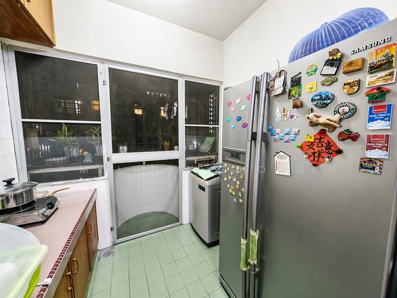 Condominium for Sale at Meadow Park 3 - Melissa Chong - Kitchen - PropertyGuru.com.my