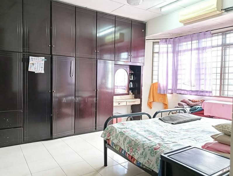 Rumah Teres 2 Tingkat untuk Dijual di Taman Cempaka (Ipoh) - Amie Chong - Bedroom - PropertyGuru.com.my