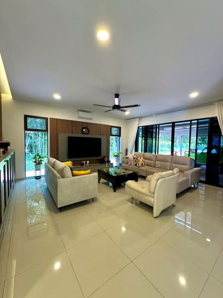 Vila Berkembar untuk Dijual di Hulu Langat (Selangor) - Ali Idris - Living Room - PropertyGuru.com.my