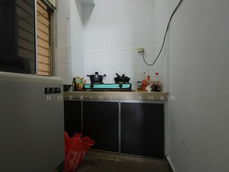 Servis Apartment untuk Dijual di Saville @ Cheras - Noraini Dahan - Kitchen - PropertyGuru.com.my