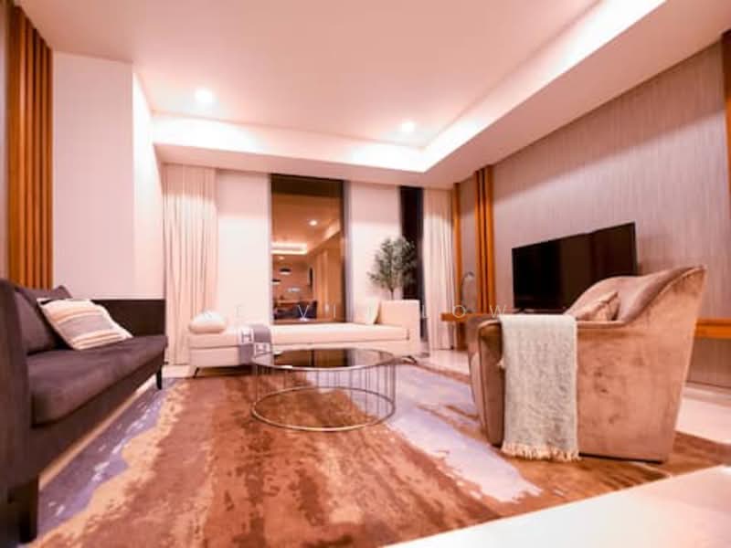 Servis Apartment untuk Dijual di Le Nouvel - Kelvin Low - Living Room - PropertyGuru.com.my