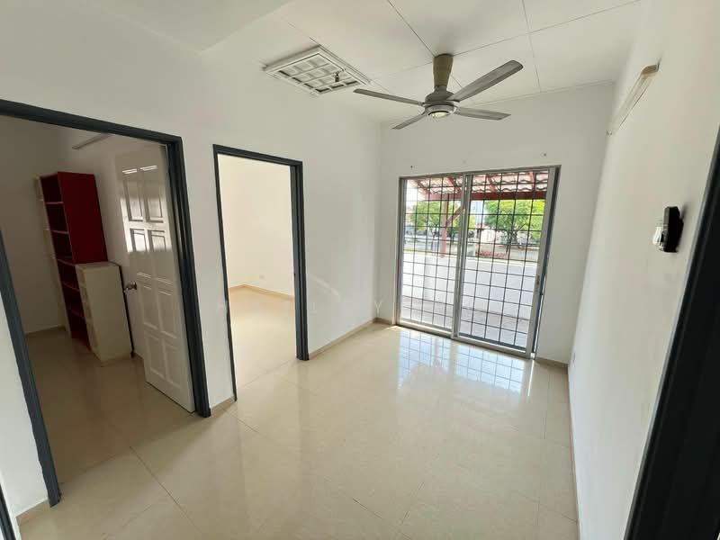 Rumah Berkembar untuk Dijual di Setia Impian (Setia Alam) - Hailey Ho - Interior - PropertyGuru.com.my