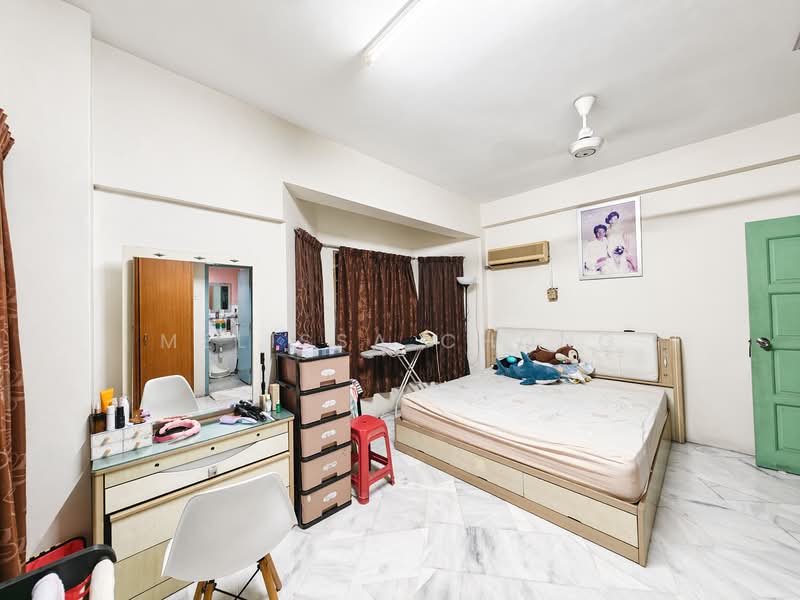 Kondominium untuk Disewa di Meadow Park 3 - Melissa Chong - Bedroom - PropertyGuru.com.my